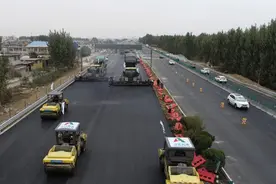 京沪高速改扩建工程临沂段主线贯通图片