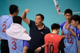 吴胜接替沈富麟担任新一届中国男排主教练，备战2024年巴黎奥运会周期图片