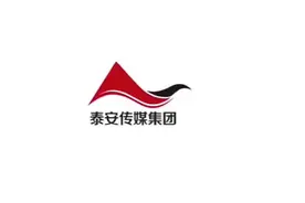 救人！泰安一公园内男子落水！危急时刻，他跳进湖中……现场视频→图片