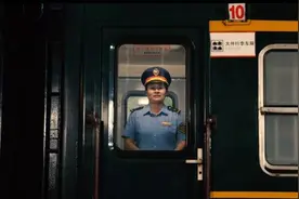 大凉山“慢火车”列车长：火车连接了村庄和我的乡亲视频封面