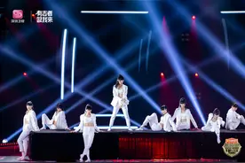 终于等到你！齐舞冠军之夜让金星直呼“像在看电影！”图片