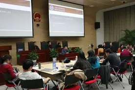 为真实案件提供法律服务，北大学生在课上帮你打官司图片