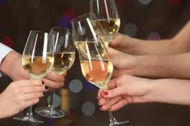 深圳将对未成年人全面禁酒 违规售卖罚款三万元图片