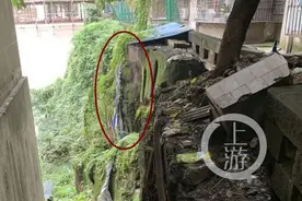 南坪无头大佛石刻身份确定：依造像风格，应为南宋遗物图片