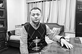 感染新冠“黑脸医生”身体已恢复八成 称将继续做医生图片