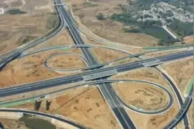 山东高速公路总里程突破7000公里图片
