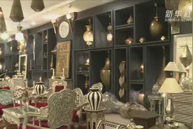 探访摩洛哥马拉喀什的古董店视频封面