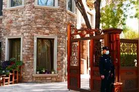 房主欠款8000余万，北京一4层别墅今被法院强制腾退图片
