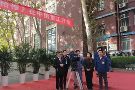 《我的父亲焦裕禄》在洛阳开拍，焦守云、郭晓东等现身洛阳图片