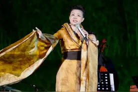 龚琳娜唱响四川青神竹林 8首古诗词讲述神话般女孩的故事图片