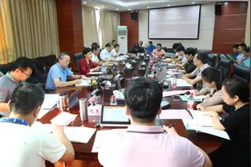 李红梅强调：学习贯彻落实党的十九届五中全会精神，为建设教师教育特色鲜明的高水平大学提供坚强保障图片