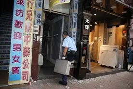 28岁香港女子遭内地丈夫砍死 5岁儿子伴母尸两日图片