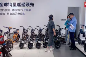 电动车充电异常维权难，如何正确充电需注意图片