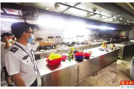 罗湖实行“互联网+明厨亮灶”小区空气清新多了，餐饮油烟投诉逐年减少图片