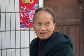 被拐卖到河南35年的布依族女子：始终学不会汉语，被认为是哑巴图片