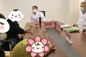 从频繁眨眼到清嗓怪叫 八岁男孩频频出“怪样”，竟是因为家长这样管教图片