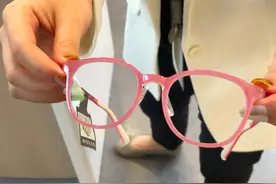 进博会上全球首发的这款神奇镜片可延缓青少年近视进程，已进入中国部分医院图片