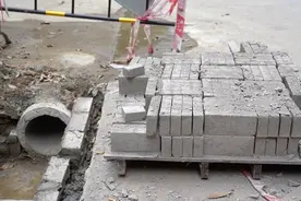 广州一小区雨污分流工程频现问题，业主质疑施工野蛮视频封面