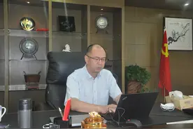华映科技董事长林俊：面板订单供不应求，全年有强烈信心扭亏图片