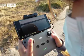 路边老大爷也能飞！大疆DJI Mini 2无人机评测：简单又强悍视频封面