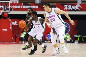 三连胜！高诗岩准绝杀，山东男篮加时赛128-127胜辽宁图片
