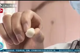 两岁男童使用电动牙刷误吞刷头 医生提醒：五岁前慎用图片