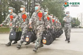 千里追踪30名新兵入营之路：祖国需要的时候，我们绝对义不容辞图片