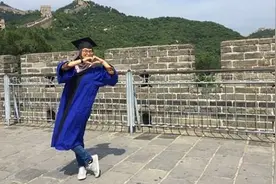 马媒：马来西亚女生爱方块字 到中国留学获全额奖学金图片