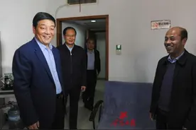 杨长亚走访看望市纪委监委机关干部职工图片