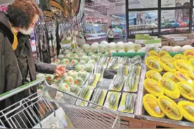 一餐外卖装10个袋？过度包装太浪费图片