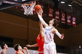 陈林坚空砍31分 福建男篮十连败图片