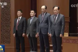 人民日报社、新华社原社长的新职务图片