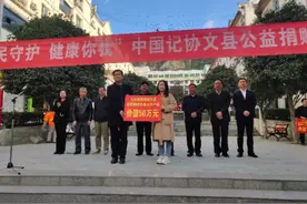 九牧集团为文县捐赠校园厕所革命卫浴产品图片