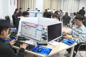 亲，您的天猫客服已在烟台上线！近千名学生客串双十一“店小二”图片