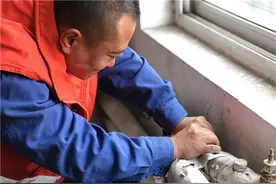 济宁供暖季开启 记者探访热企服务一线图片