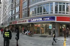 安全通道变门面出租，竟是业委会为创收而改建，城管依法拆除图片