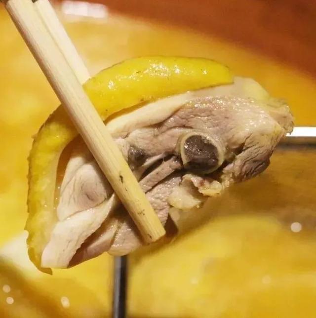 海参花胶鱼翅煲汤 2026年海参花胶鱼翅煲汤的做法 海参花胶鱼翅煲汤 2026年海参花胶鱼翅煲汤的做法