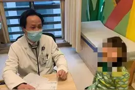 2年前突发怪病，杭州6岁女孩最多一天要吐20多次！外公一张纸条让人心疼……图片