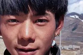 弹幕上，为什么满屏是“太真实了”“过于真实”？图片