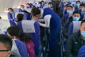 贵阳飞临沂旅客机上突昏厥 南航空乘悉心照料转危为安图片