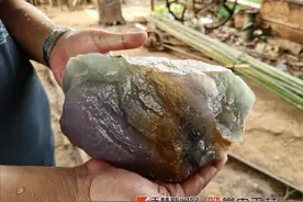 玉林出产的这种石头，真美！夜明珠多用TA打磨而成图片