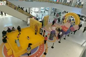 降雨+降温 市民挪进室内健身图片