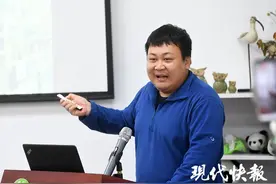 鸟类家庭谁带娃？动物学家告诉你图片