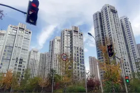 7元钱高价物业费买不到基本服务？上海一新小区交房仅半年业主就想换物业图片