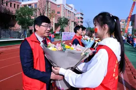 泗县三中成人礼：他们的18岁，是这样过的图片