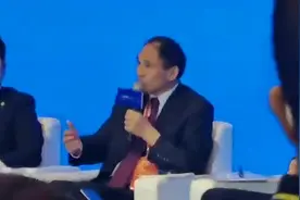 读懂中国 | 郑永年：大城市安全吗？城市越大，人类的生育率越低图片