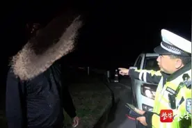 科目二考了五次没过，男子侥幸开货车，结果玩起了狸猫换太子图片
