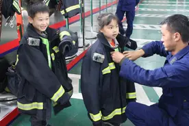小萌娃画出心目中的消防车，想参观杭州的消防站？一键预约攻略来了图片