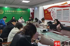 视频｜假冒“星巴克”咖啡涉众多消费者，提起公益诉讼！“假一赔三”索赔2100万，赔付金将用于专项基金图片