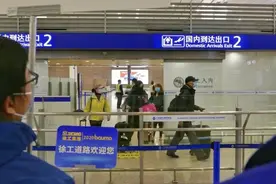 浦东机场还能去吗？行程码会变红吗？看完现场安心了图片